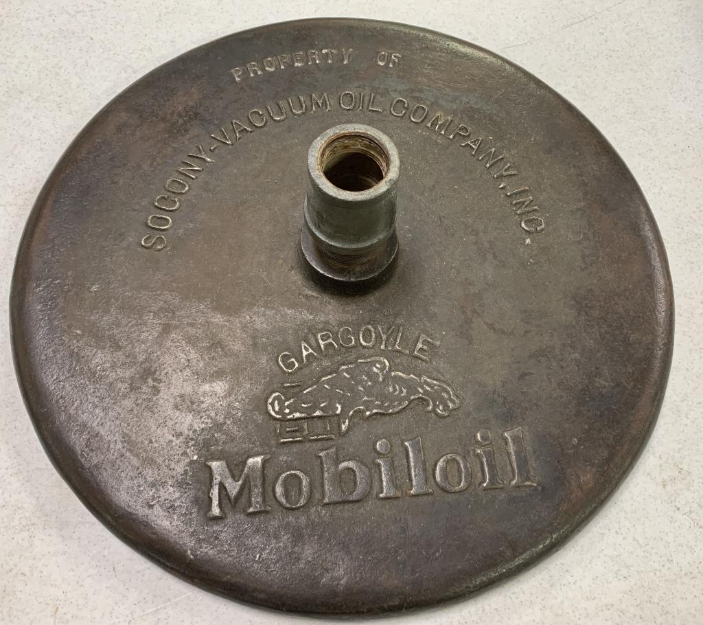 Mobiloil Gargoyle cast iron sign base (1 of 3)