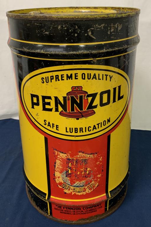 Pennzoil Lubrication can w/ lid (1 of 7)