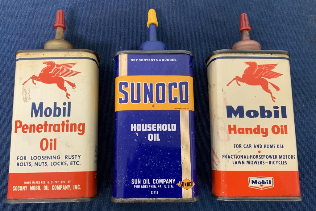 lot of 3 Mobil & Sunoco oil cans (1 of 2)
