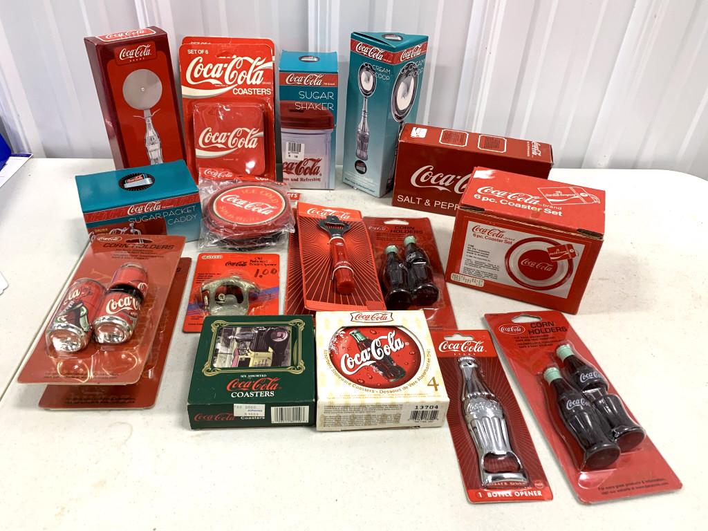 Lot of 20 Coca-Cola Novelty Items (1 of 8)