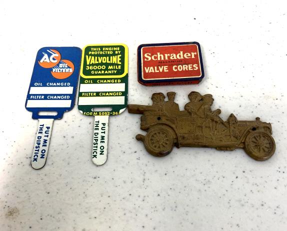 Lot of 4 Automotive Items (1 of 3)