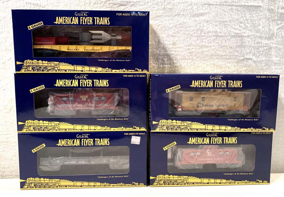 Lot of 5 Gilbert American Flyer Train Cars in boxe (1 of 9)