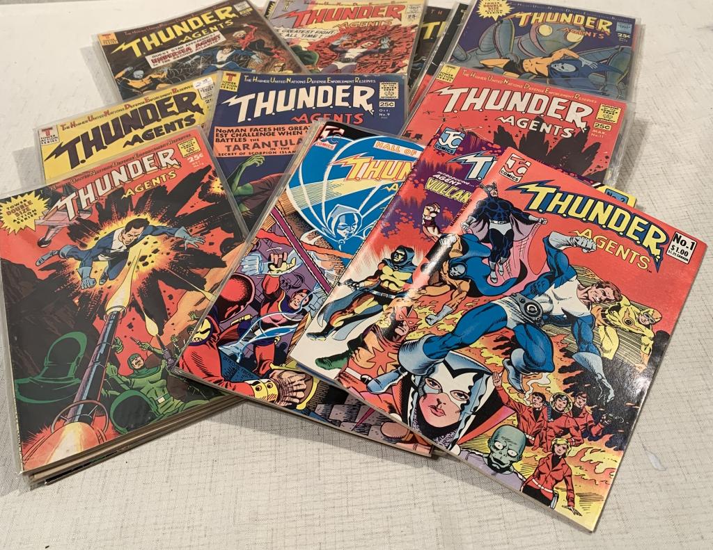 Lot of 27 Comic Books (1 of 6)