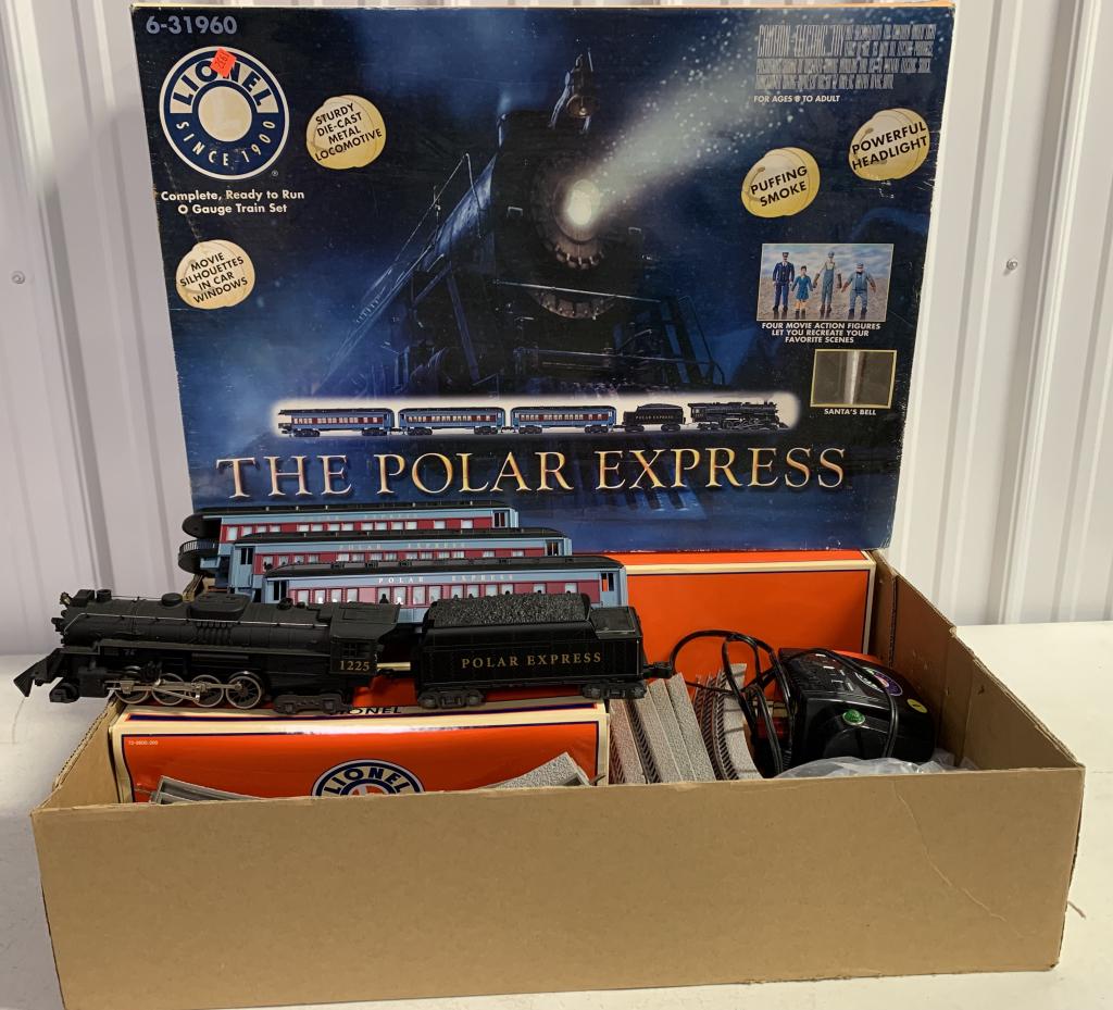 Polar Express Train Set (1 of 6)