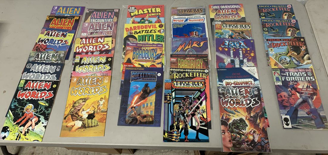 25 + Comics., Tramsformers,. Rocketeer (1 of 6)