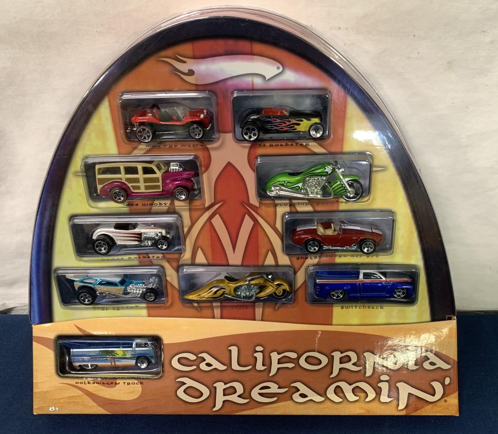 California Dreamin Hot Wheels Set (1 of 5)