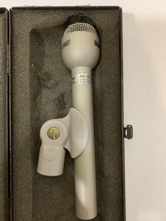 Electro Voice RE15 Variable D Dynamic Cardioid (1 of 5)