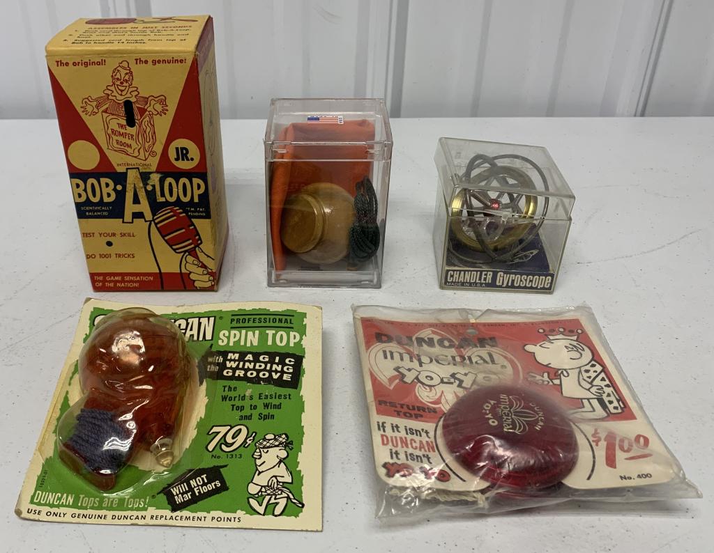 (5) Yo-Yo's, Bob-A-Loop, Top, Gyroscope: Duncan Yo-Yo's sealed in packages