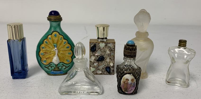 lot of 7 Small Perfume Bottles (1 of 5)