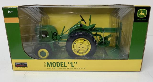 SpecCast 1937 John Deere Model L Die Cast (1 of 3)