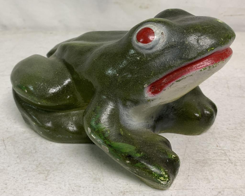 Cement Garden Frog (1 of 4)