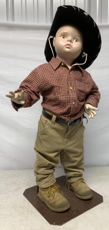 Dept. Store Child Mannequin (1 of 4)