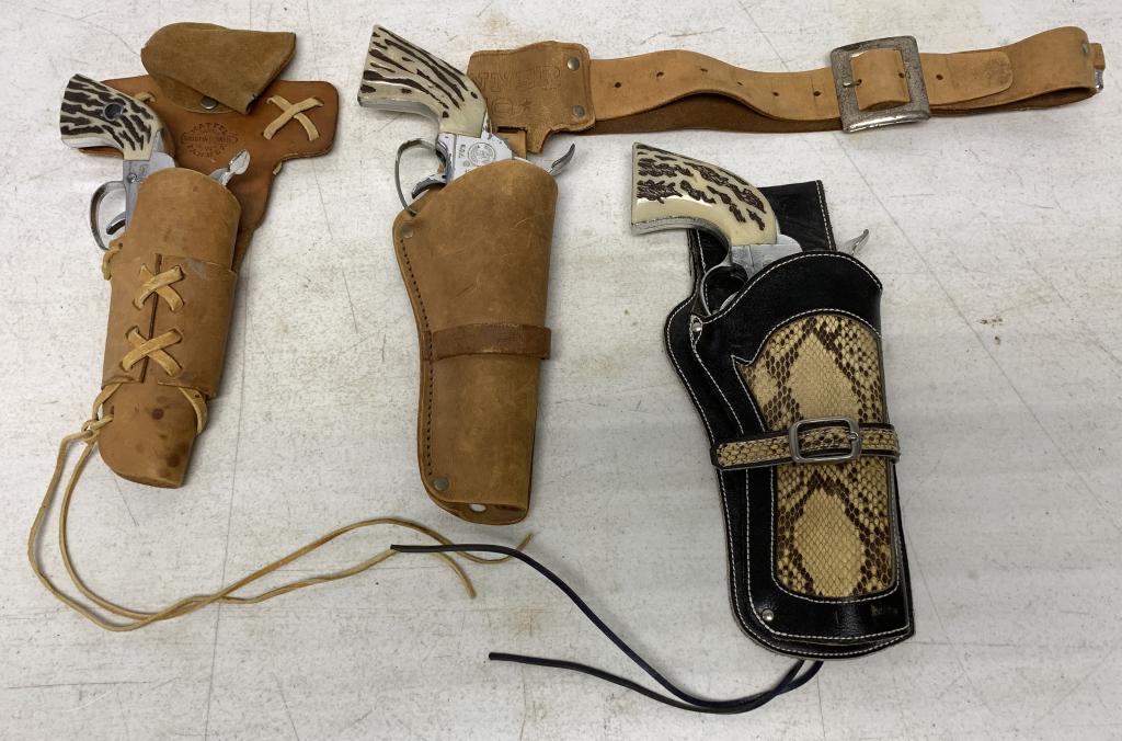 (3) Mattel Toy Guns w/ Holsters (1 of 7)