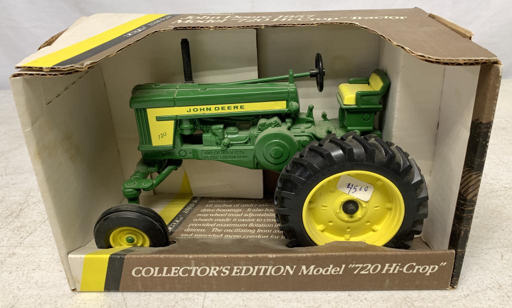 Ertl John Deere 1957 720 Hi Crop Tractor (1 of 3)