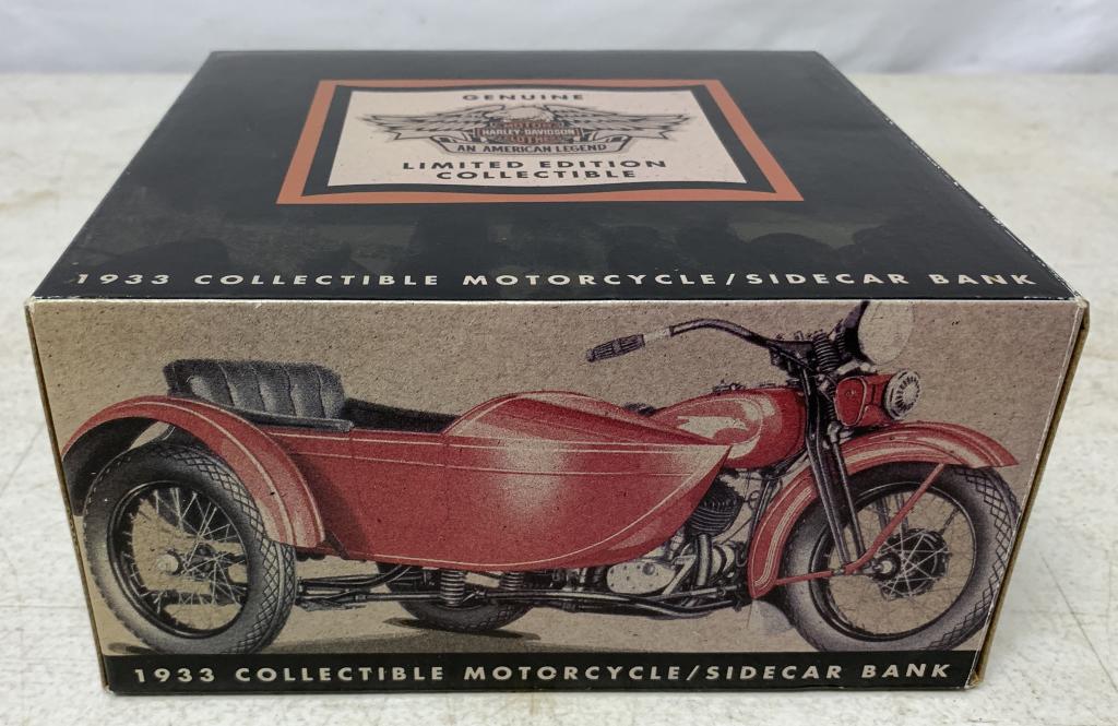 Harley Davidson 1933 Motorcycle/Sidecar Bank: 1/12 scale, new in box, red