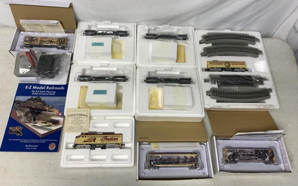 Bradford Exchange Indian Motorcycle Train Set (1 of 7)