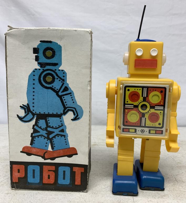 Russian USSR Toy Wind Up Robot & Orignal Box: Yellow plastic, untested, with original key, possibly never played with, box printed in Russian