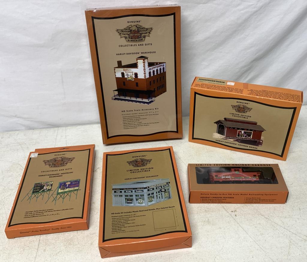 lot of 5 Harley Davidson HO Accessories NIB (1 of 4)