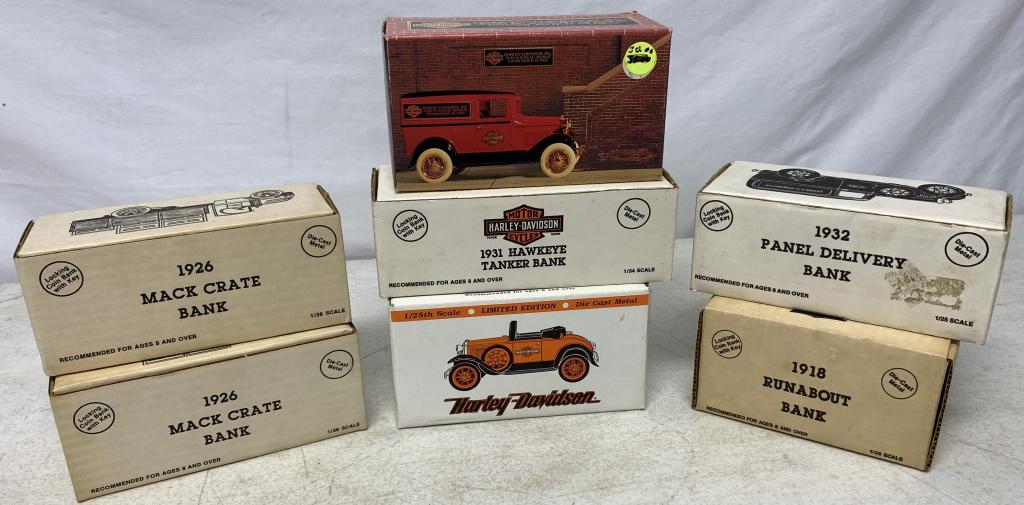 lot of 7 Ertl Truck Banks,3-Harley Davisdson (1 of 5)
