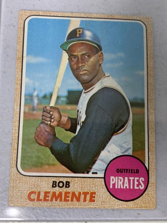 Bob (Roberto) Clemente 1968 Topps Baseball Card (1 of 2)