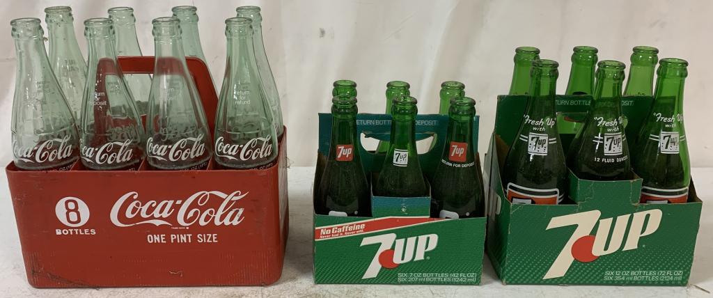 (3) Carrries of Coca Cola & 7Up Bottles (1 of 8)
