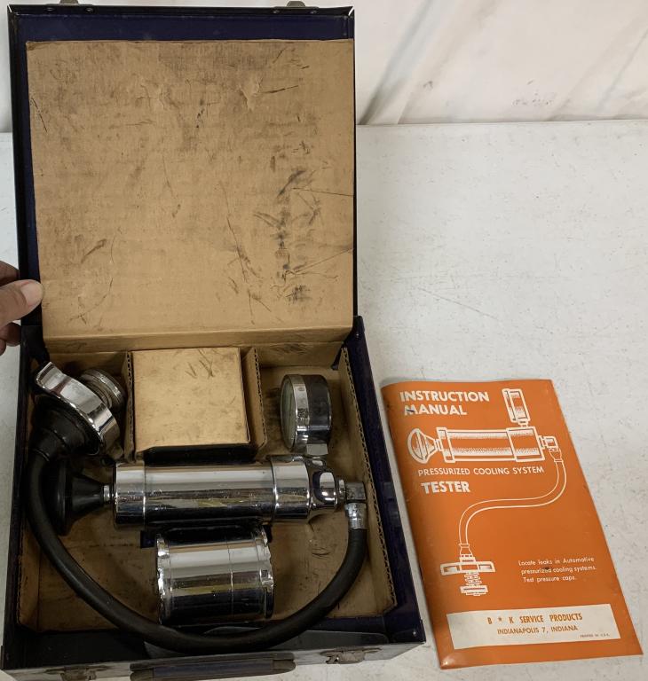 B-K Service Products Pressure Tester w/ Box (1 of 4)