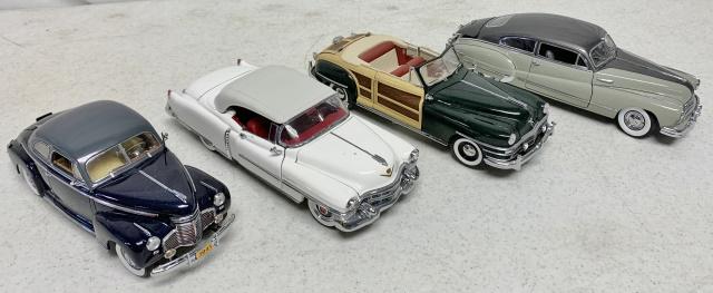 lot of 4 Danbury Mint, Franklin Mint Cars (1 of 7)