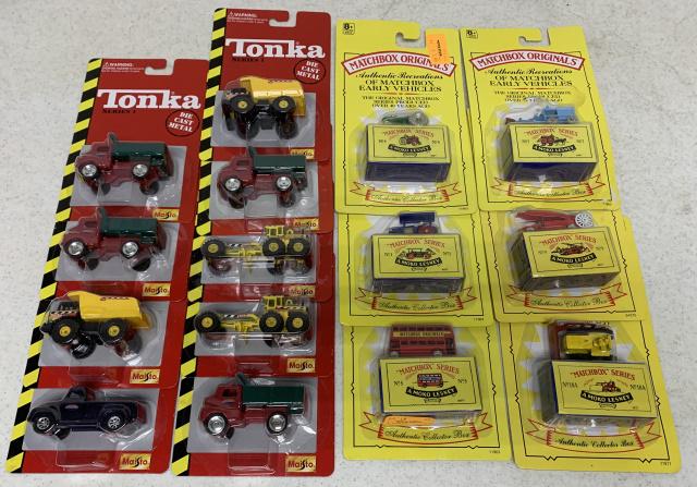 (15) Matchbox & Maisto Tonka Trunks: Matchbox are recreations and some of blister damage, Tonka are series I