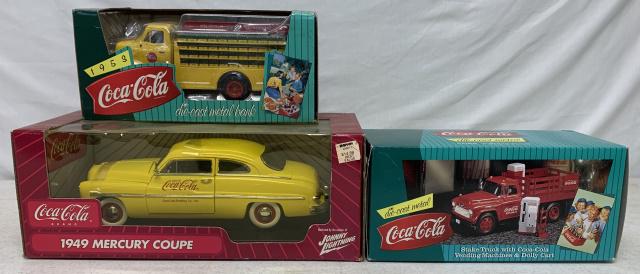 (3)Coca Cola Johnny Lightning & Ertl (1 of 4)