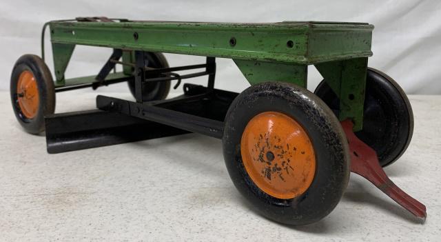 Structo Pressed Steel Plow (1 of 4)