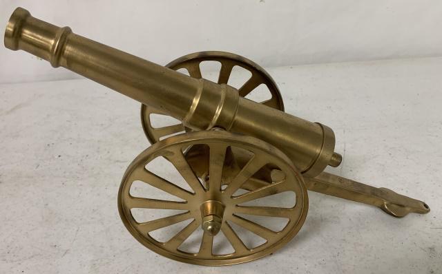 modern brass cannon: as shown