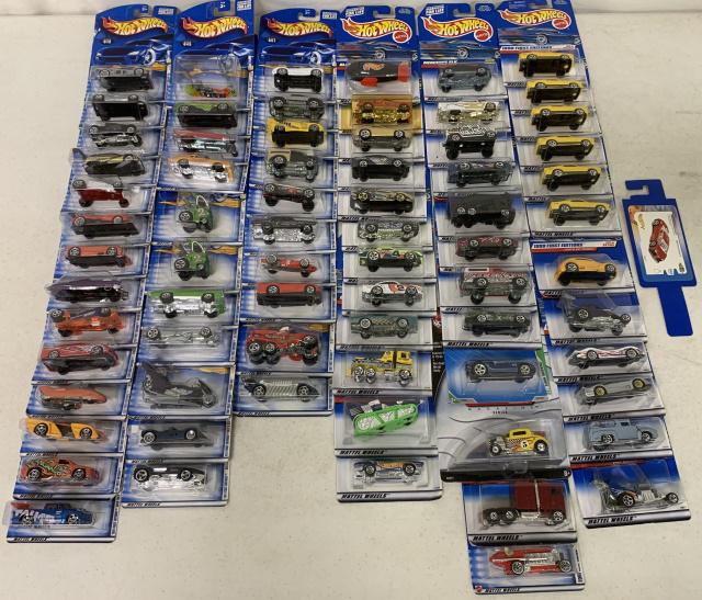 70+ Hot Wheels (1 of 5)