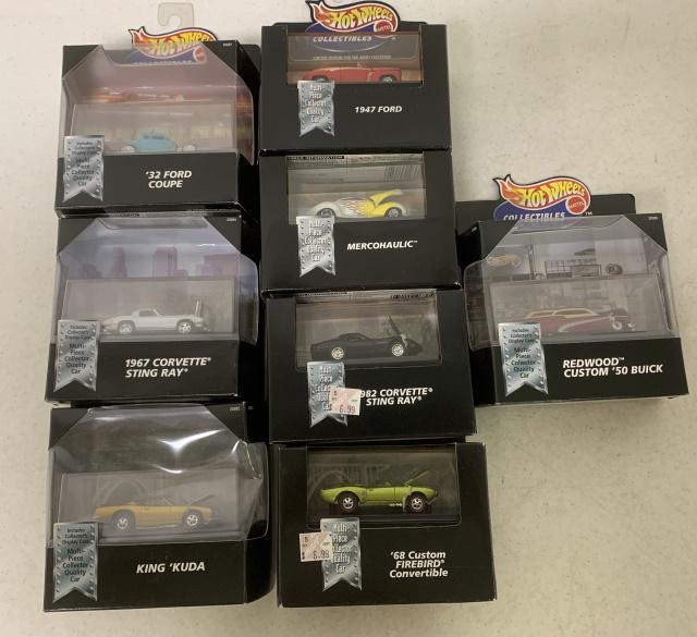 lot of 8 Hot Wheels Collectibles w/ Display Cases (1 of 4)