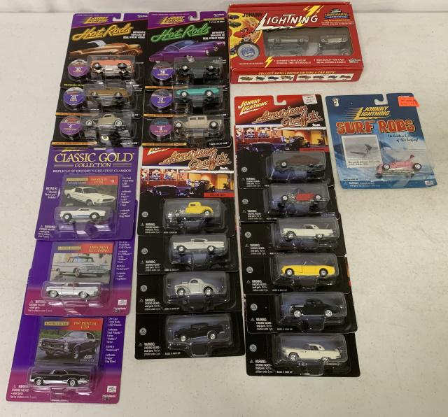 21 Johnny Lightning Cars (1 of 7)