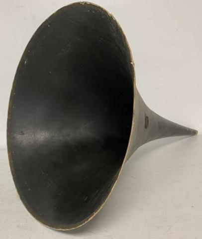 Linenoid Phonograph Horn (1 of 6)