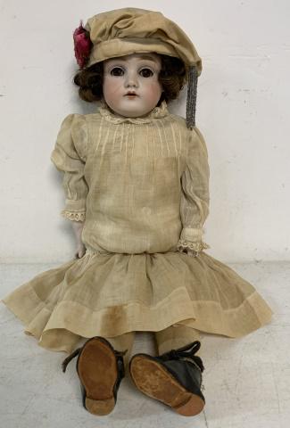 German bisque head doll markedDep 71/2 154 (1 of 4)