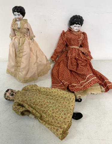2 porcelain head dolls and 1 metal head doll (1 of 12)