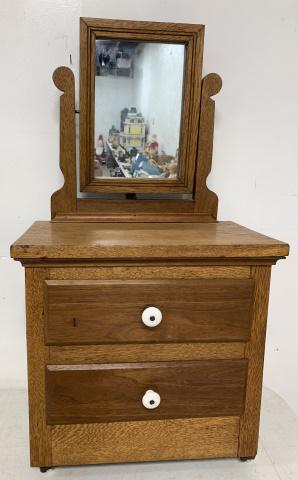 toy oak dresser w/ mirror on wheels (1 of 6)