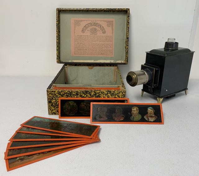 Magic Lantern Slide Projector w/ Slides & Box (1 of 7)