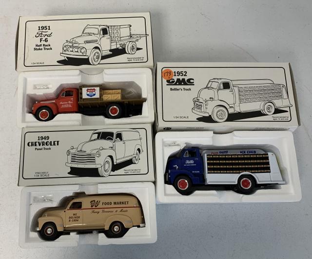 (3)First Gear '52 GMC, '49 Chevy, '51 Ford F-6 (1 of 3)