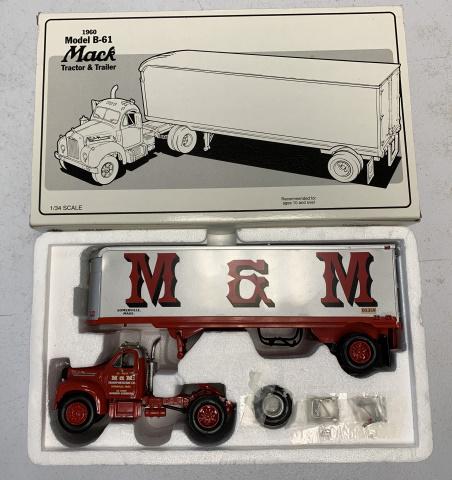First Gear '60 Mack M&M Truck/Trailer: Model B-61, 1/34 scale, looks like it was never out of the box