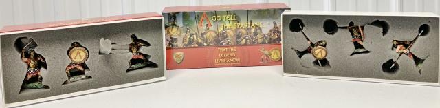 Conte Ancient Greece vs. Persia figures (1 of 4)