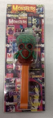 Metaluna Mutant fantasy pez (1 of 4)