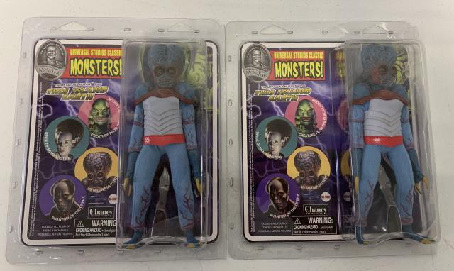 2 Universal Studios Metaluna Mutant figures (1 of 2)