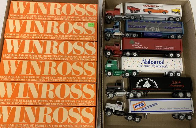6 Winross Trucks w/boxes (1 of 3)