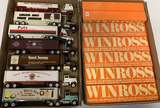 7 Winross Trucks w/boxes (1 of 3)