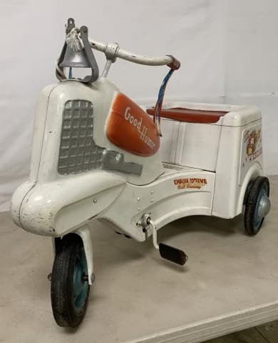 Murray Co. Good Humor Pedal Tricycle (1 of 8)