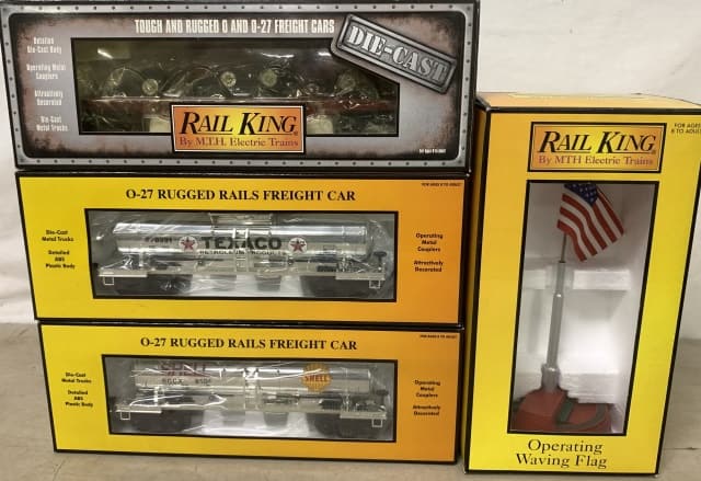 (4) MTH Rail King Freight Cars, Flat Car, Flag (1 of 4)