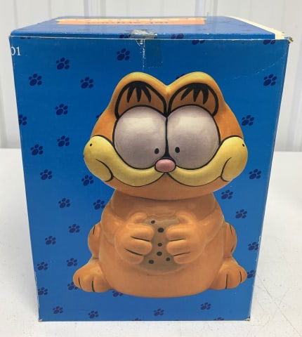 Garfield Ceramic Cookie Jar (1 of 3)