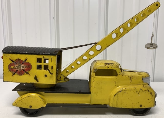 Marx Magnetic Crane (1 of 6)